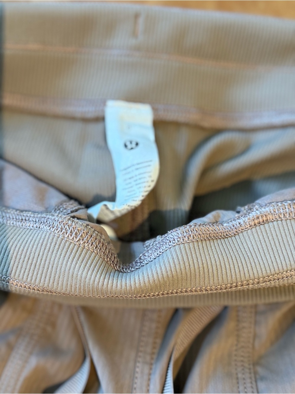 Lululemon Dance Studio Mid-Rise pants - Picture 5 of 5